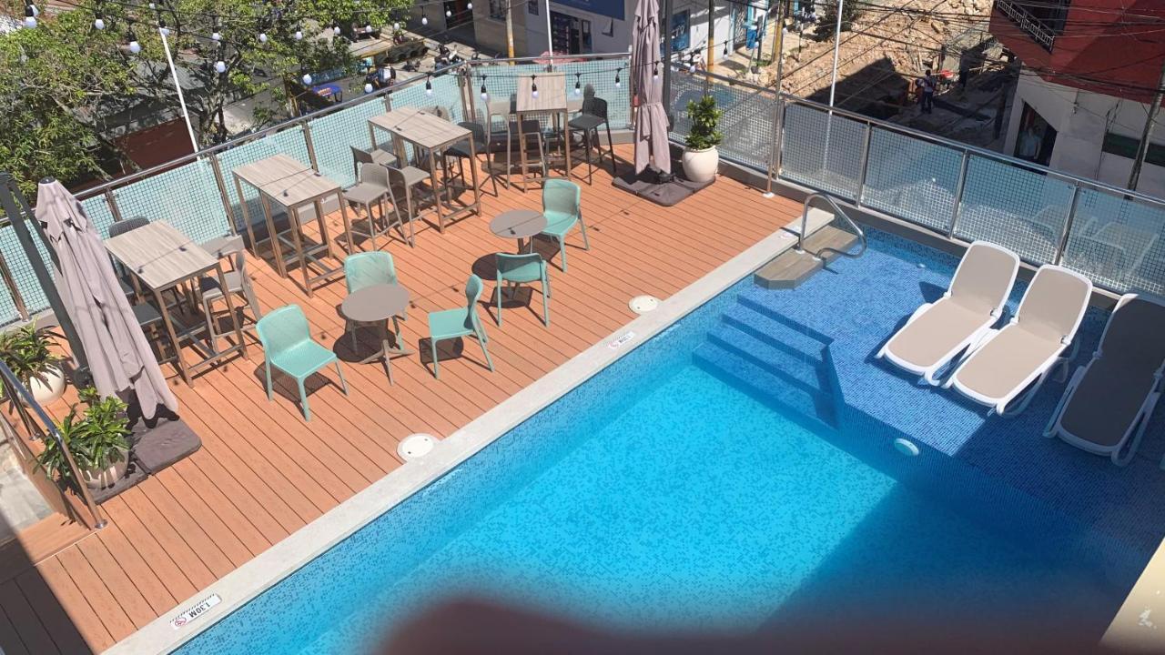 Victoria Regia Hotel Икитос Экстерьер фото