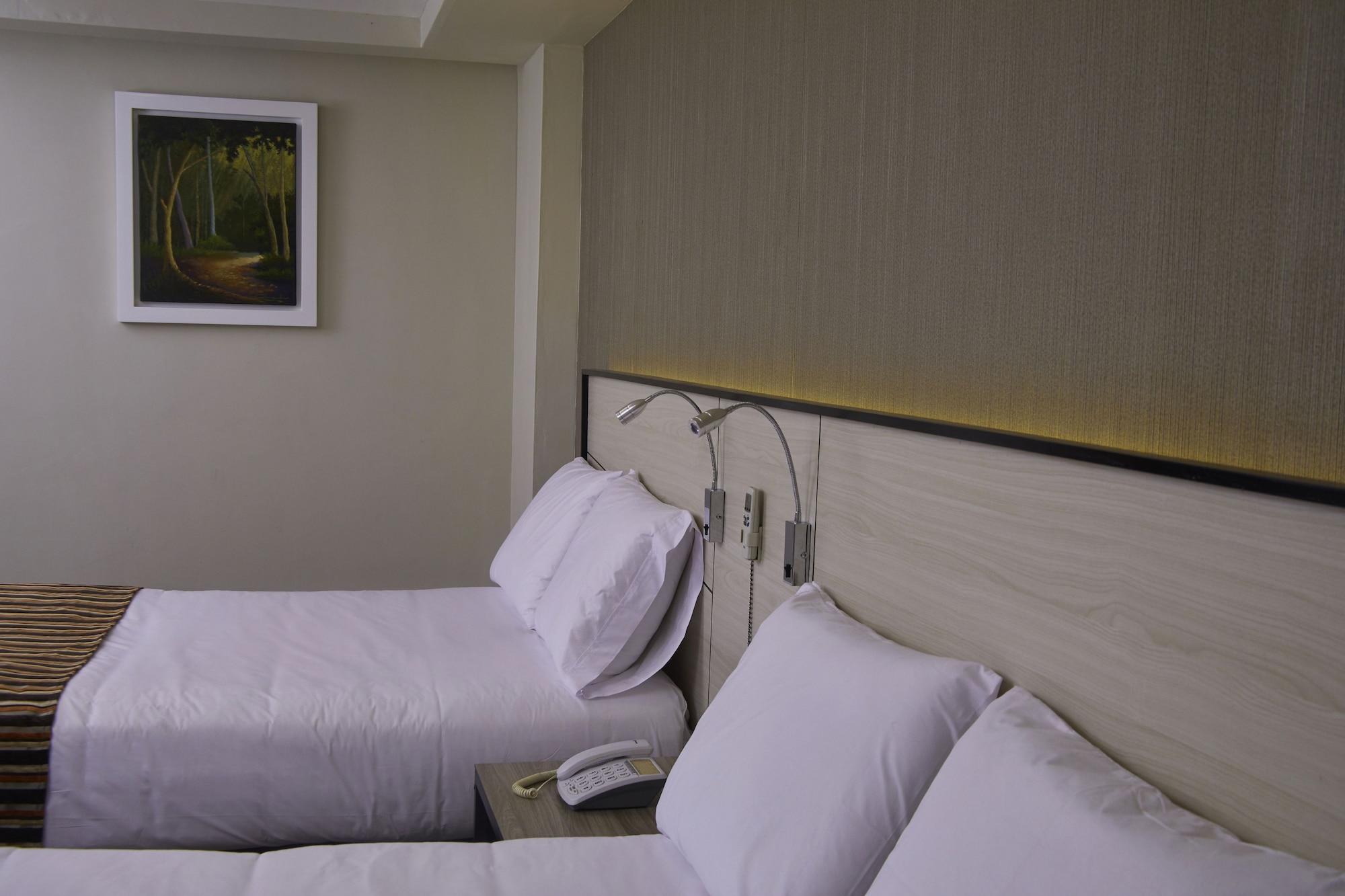 Victoria Regia Hotel Икитос Экстерьер фото