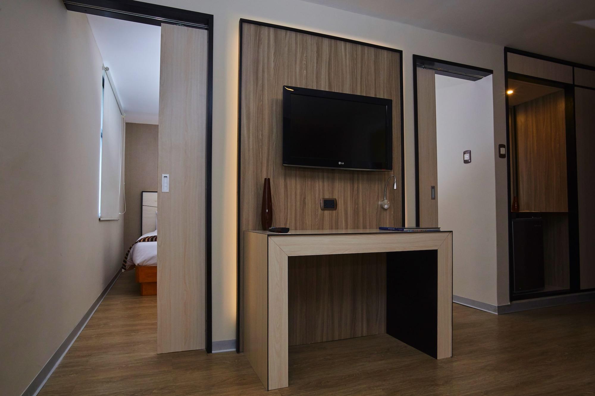 Victoria Regia Hotel Икитос Экстерьер фото