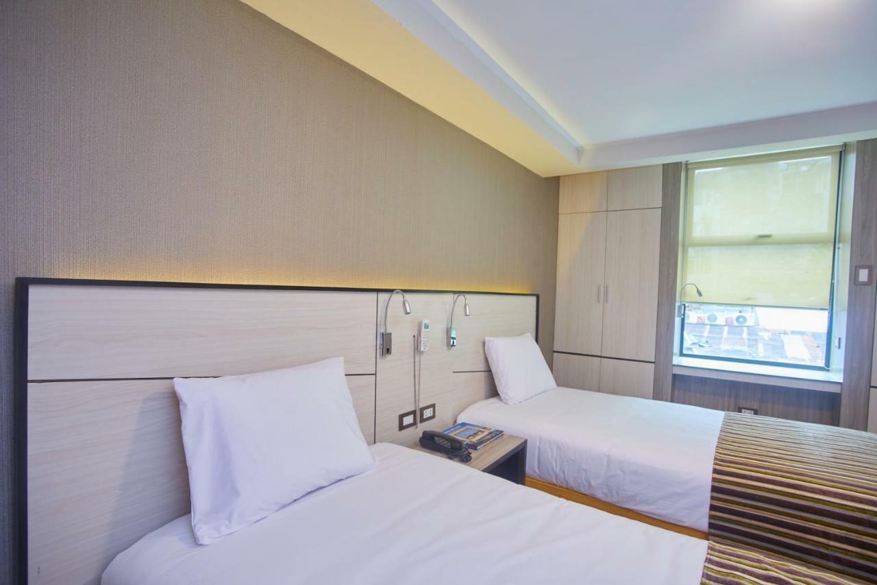 Victoria Regia Hotel Икитос Экстерьер фото
